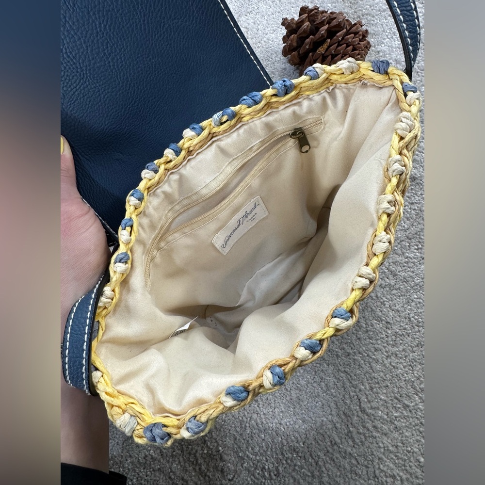 Universal Thread Boho Crossbody Bag - Picture 4 of 5